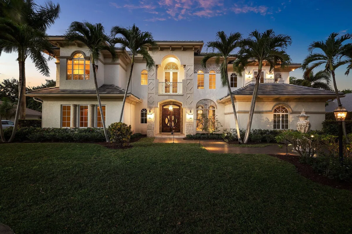 Pine Tree Golf Club Residence