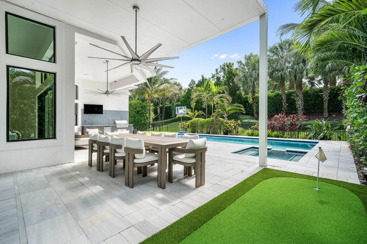 Royal Palm Polo Residence photo 61