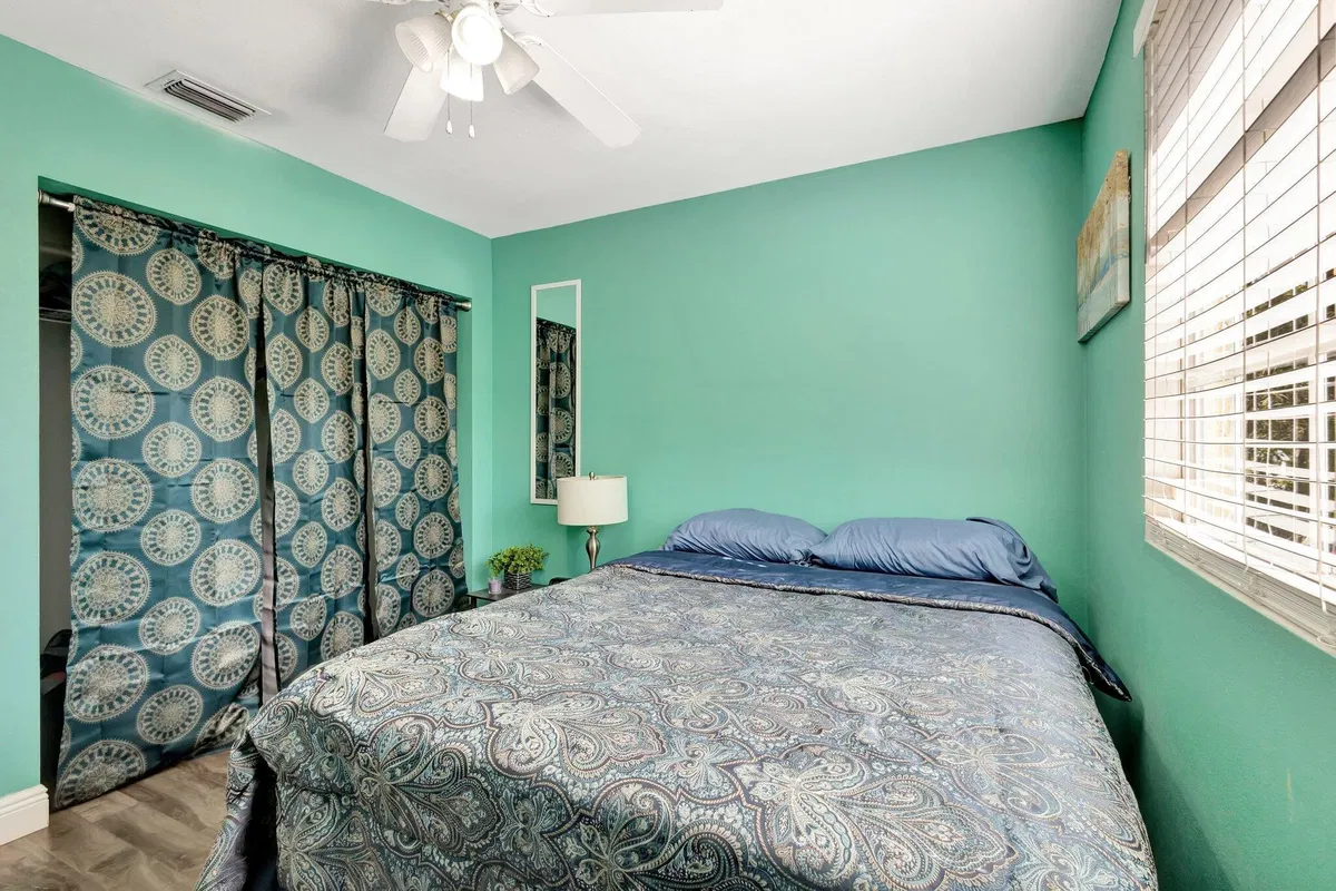Residence photo 28