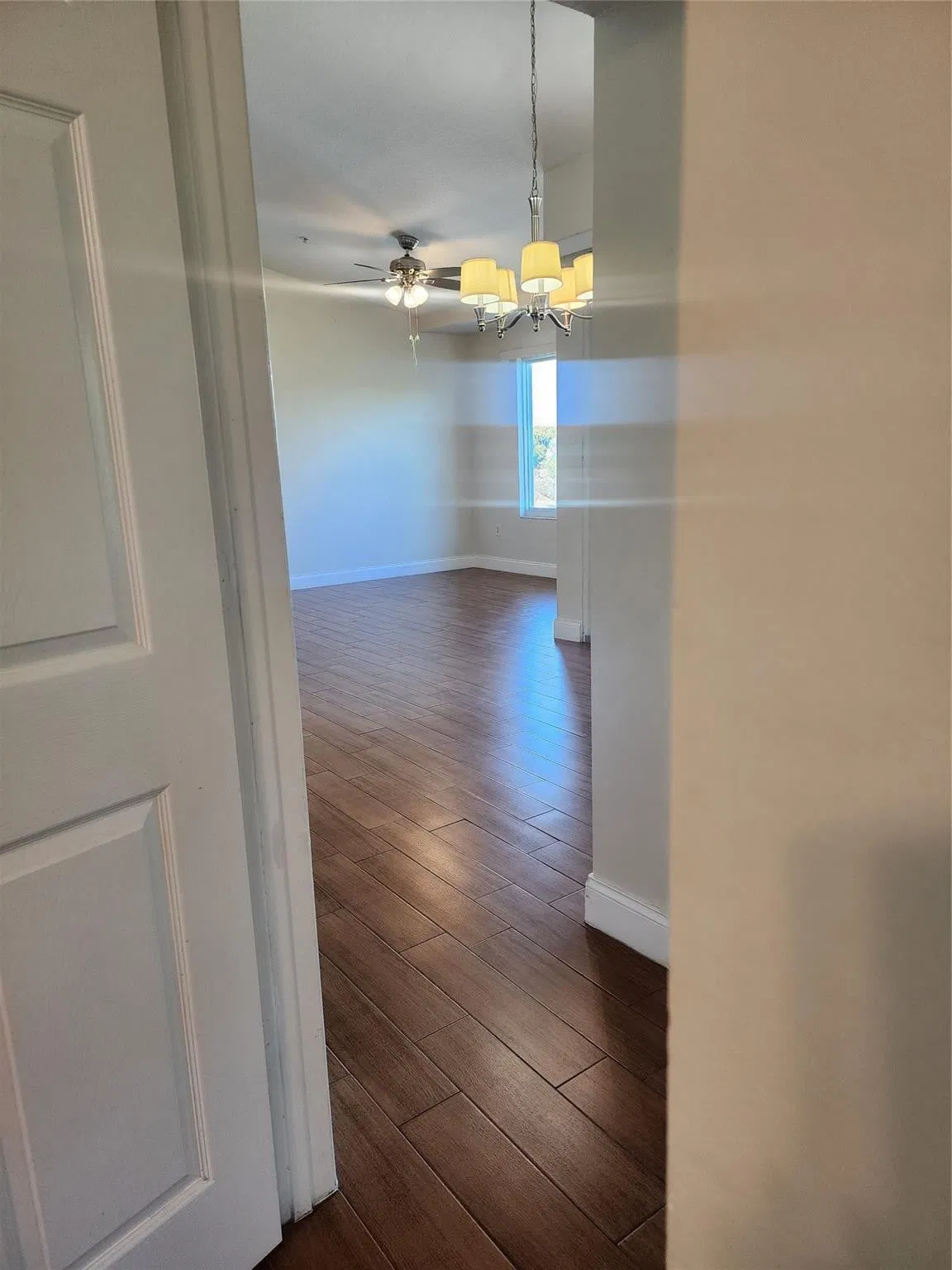 Unit 317 photo 16