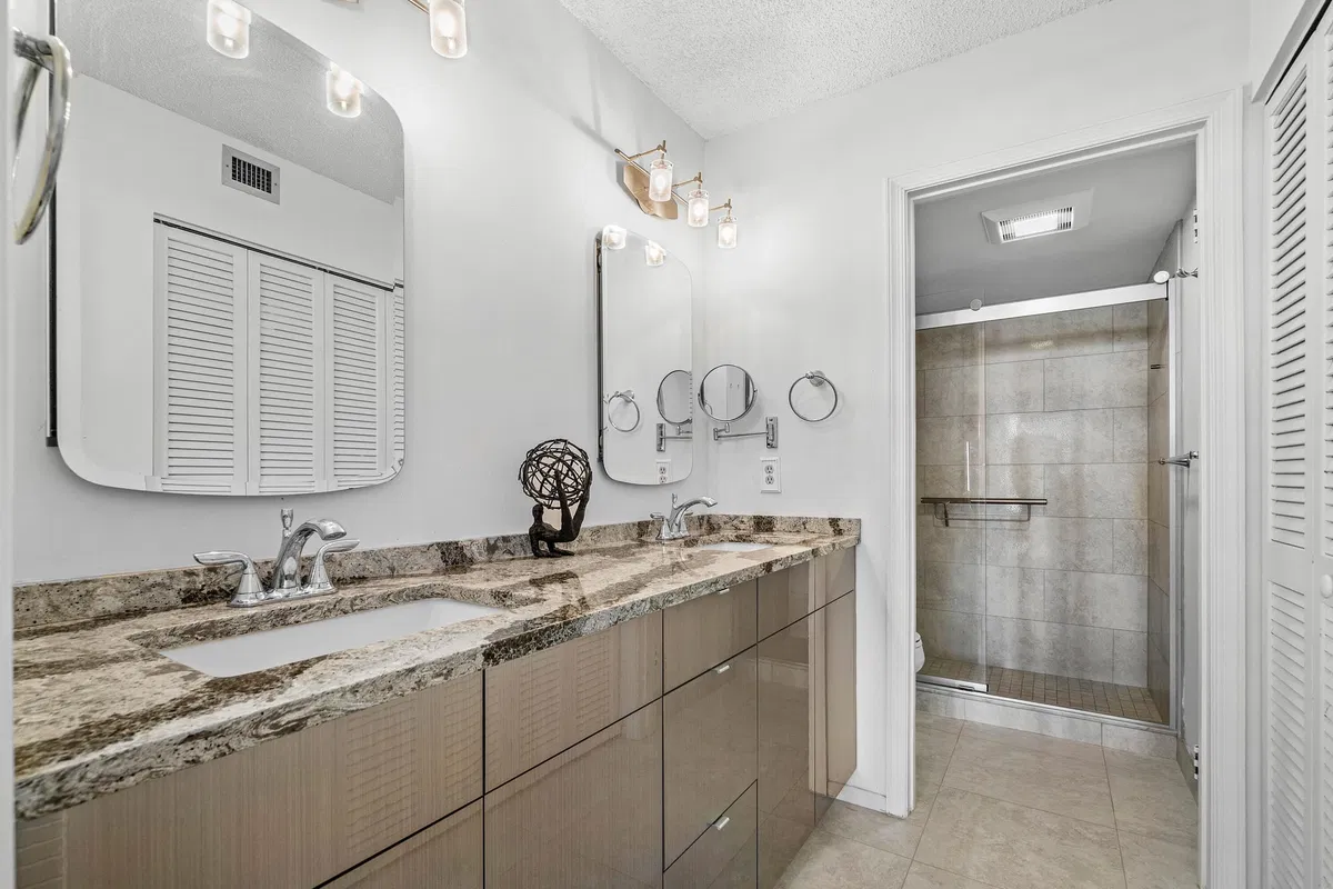 Eastpointe Singer Island Unit 5g photo 28