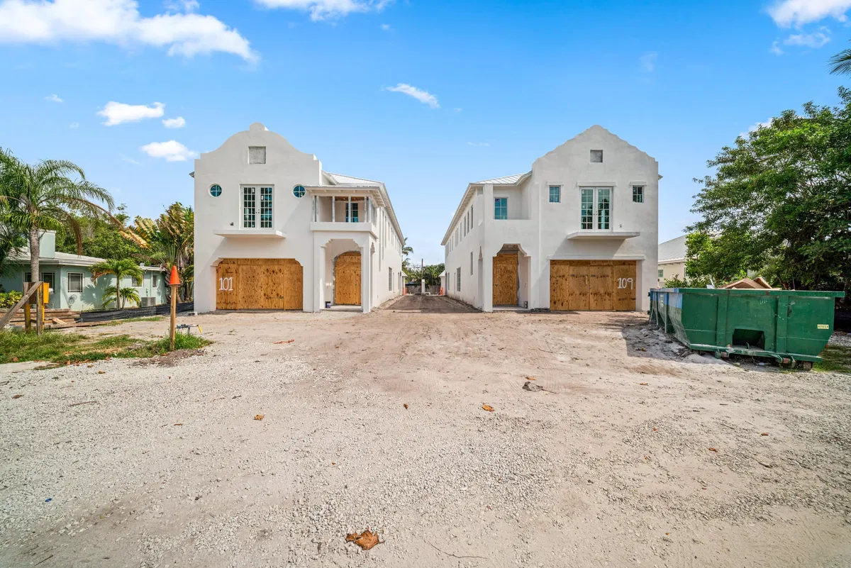 Residence photo 19