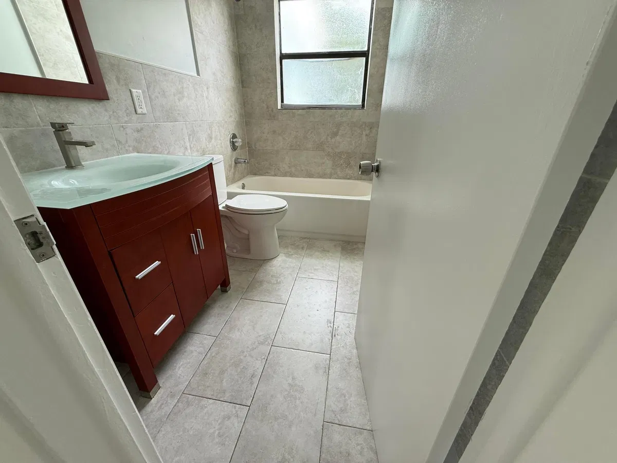 Residence photo 25