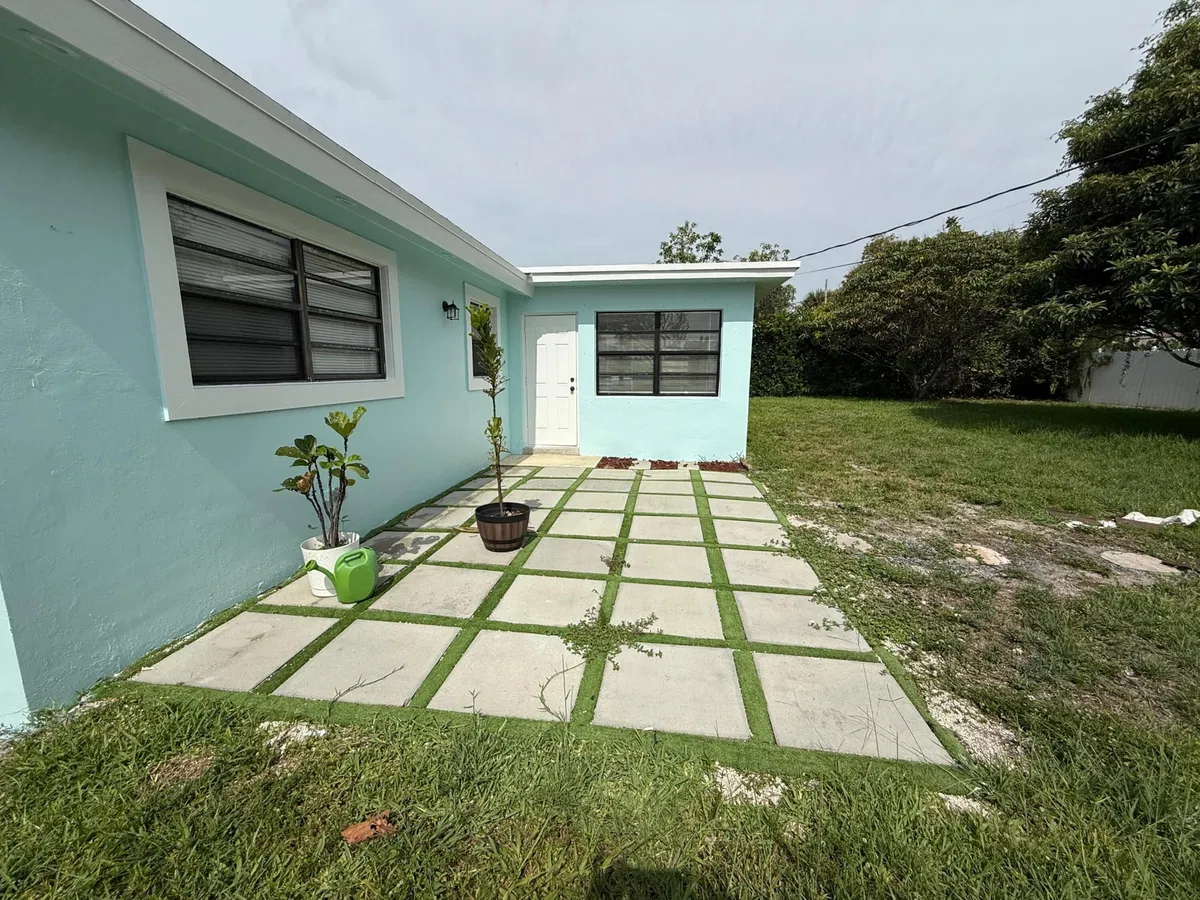 Residence photo 34