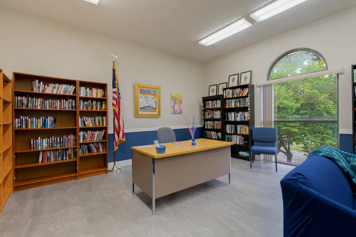 Unit 211 photo 34