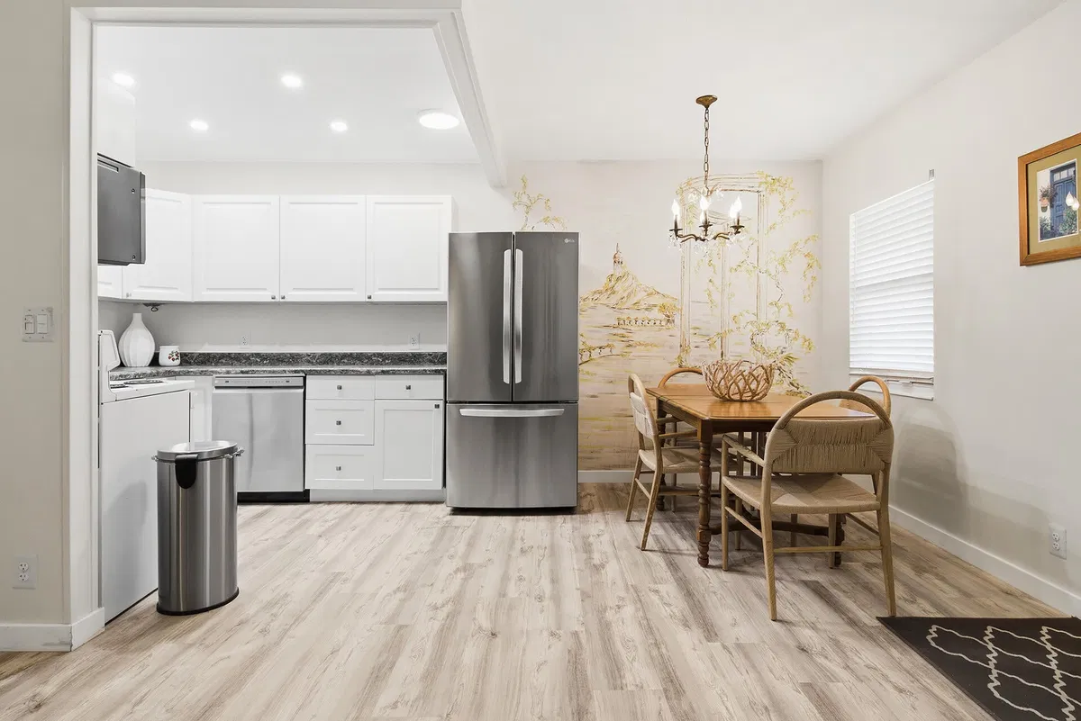  Residence photo 19