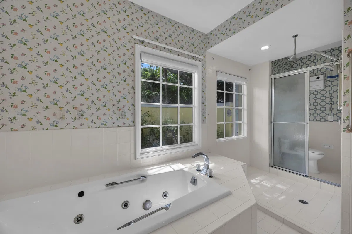 Residence photo 28