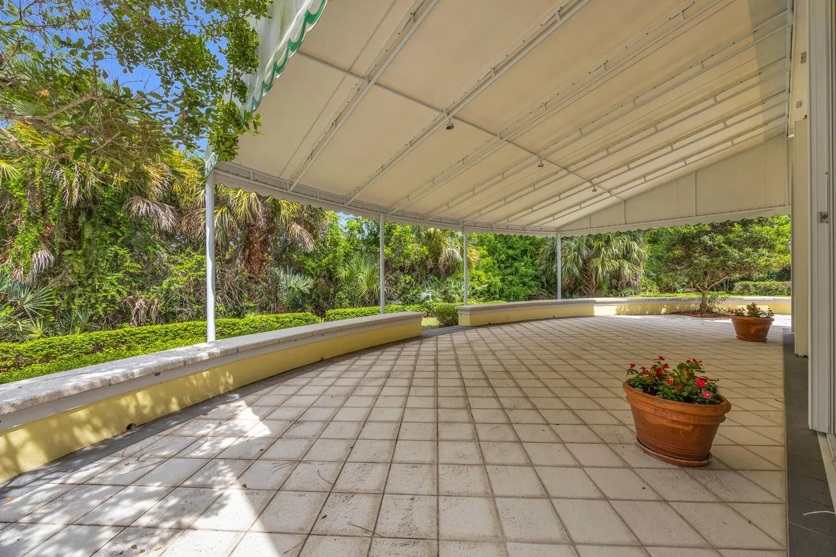 Residence photo 55