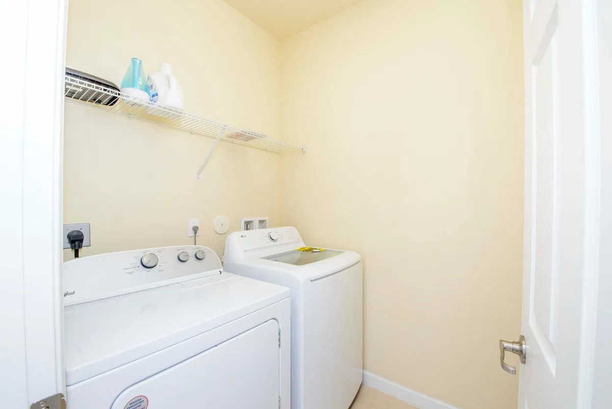 Residence photo 46