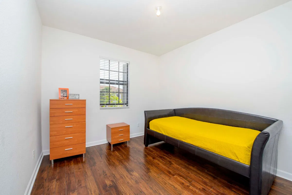 Residence photo 55