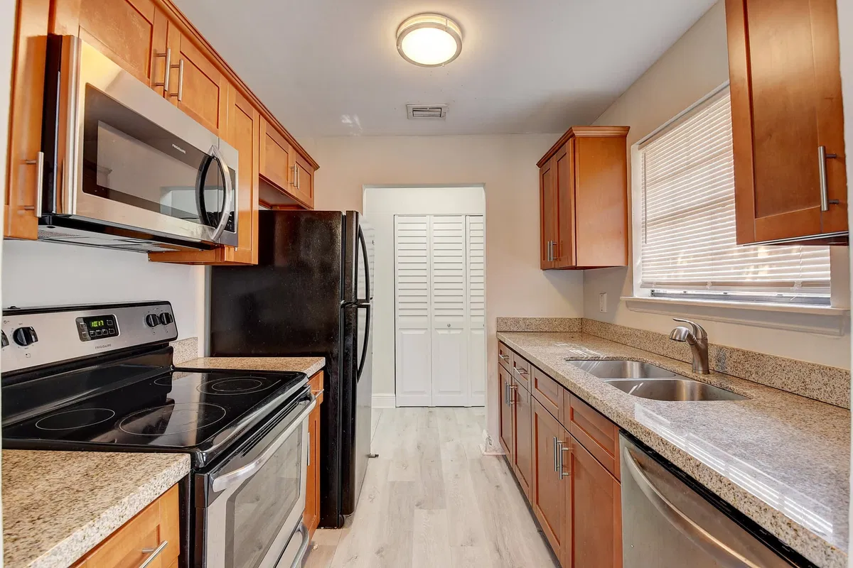 Residence photo 31