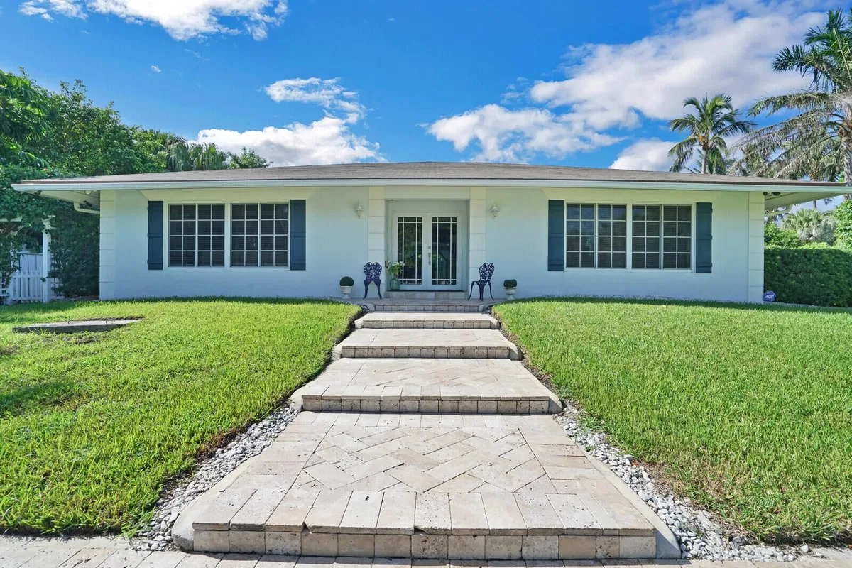 Boynton Beach Park Residence