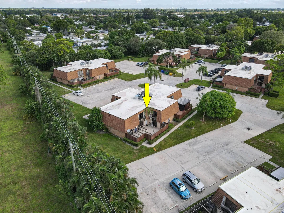 Residence photo 4