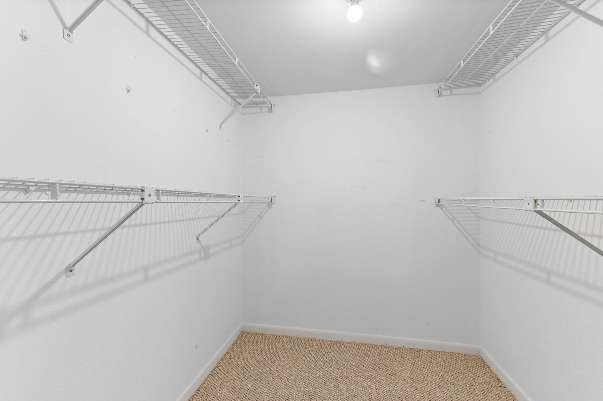 Consulate Place Unit 1004 photo 34