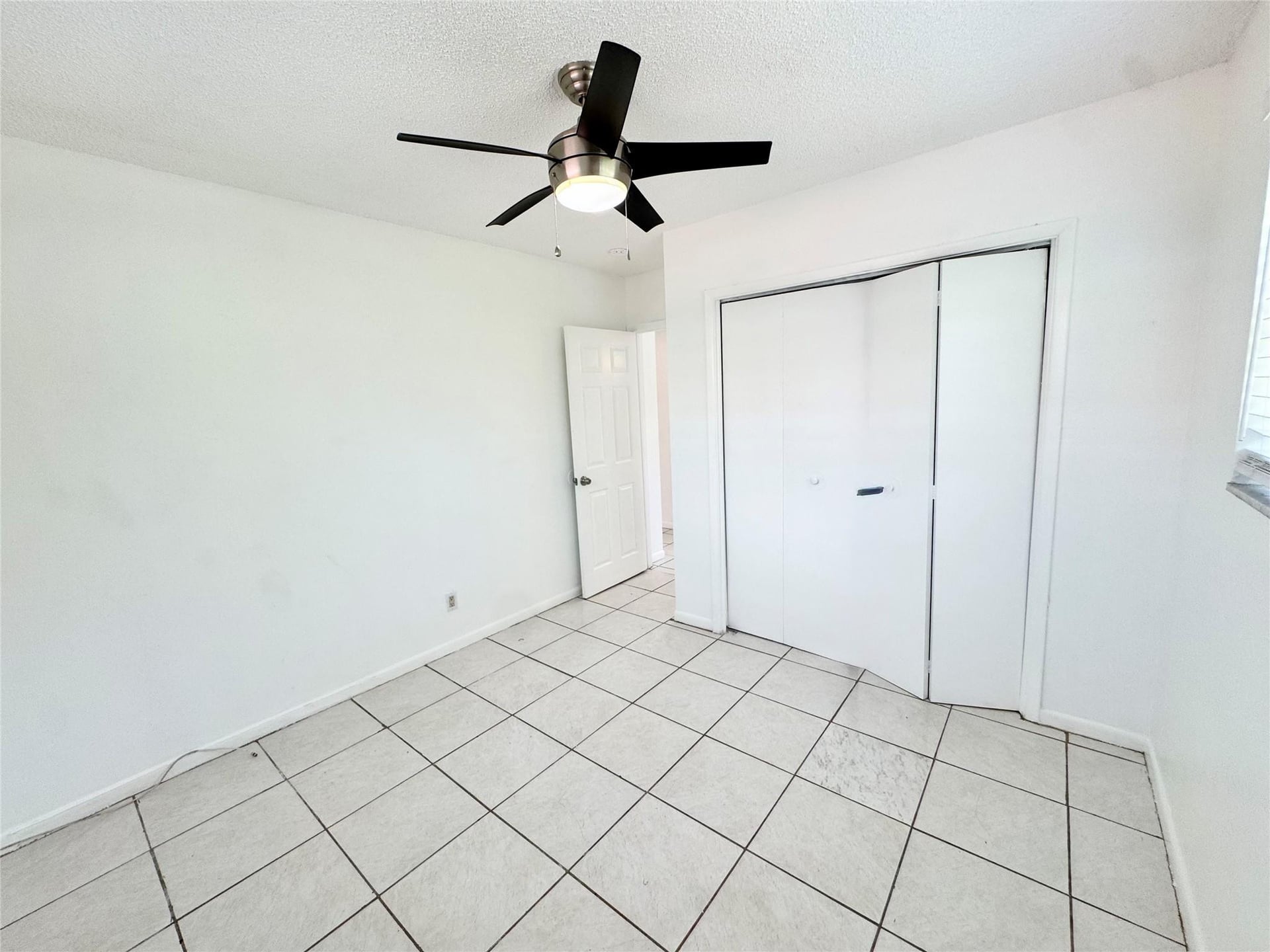 Residence photo 10