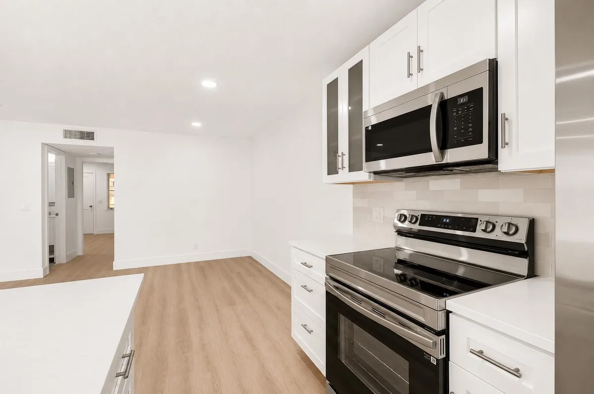 Residence photo 13