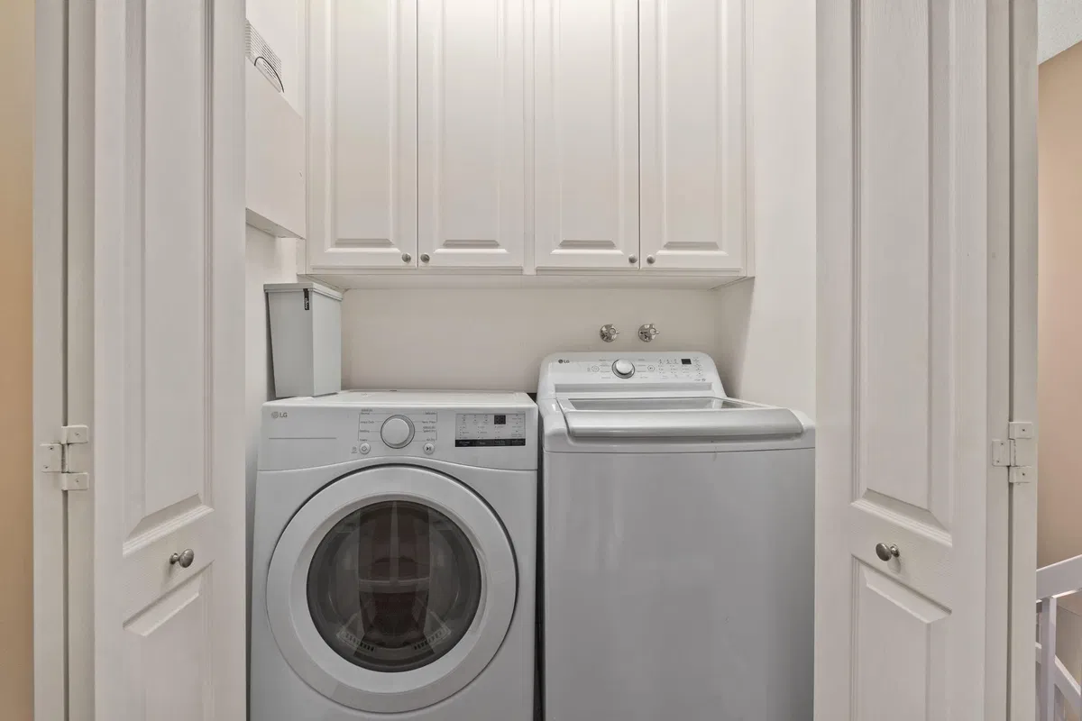 Residence photo 31