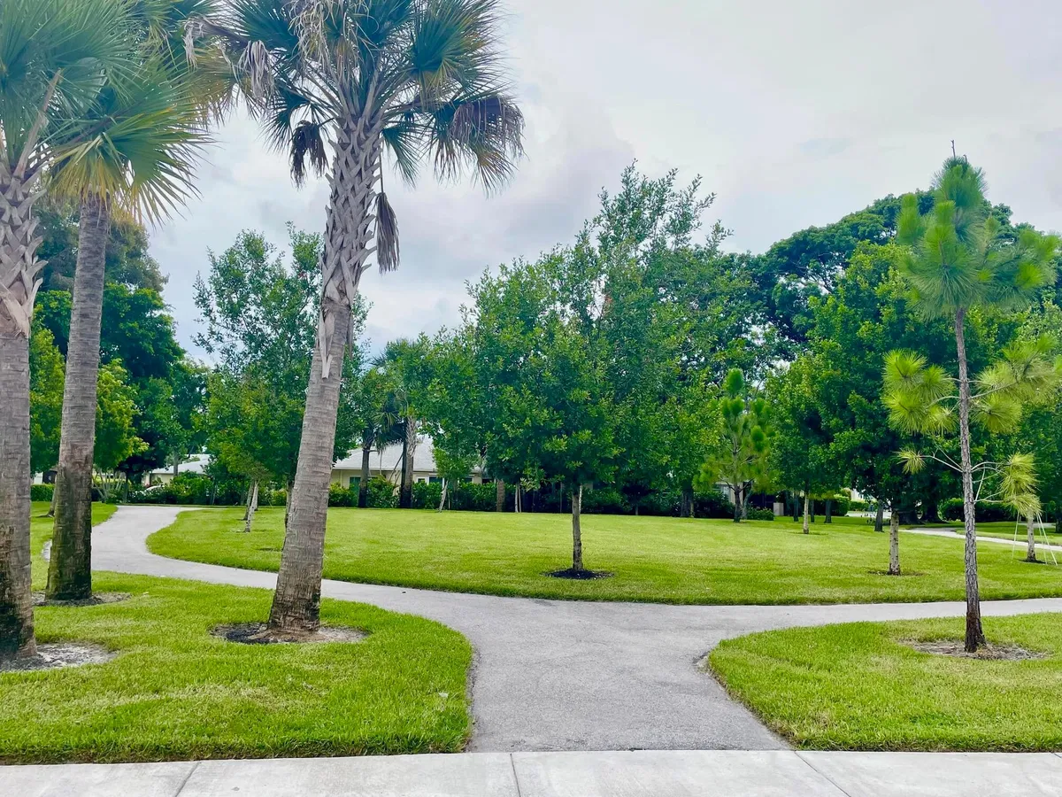  Residence photo 10