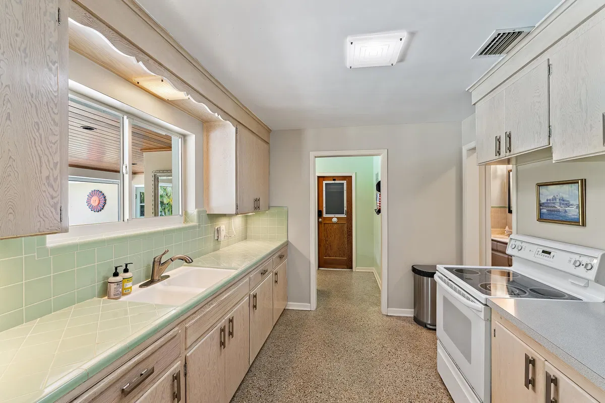 Residence photo 13
