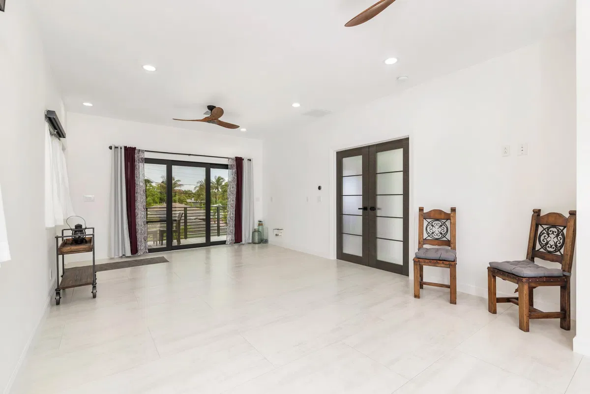 Residence photo 19