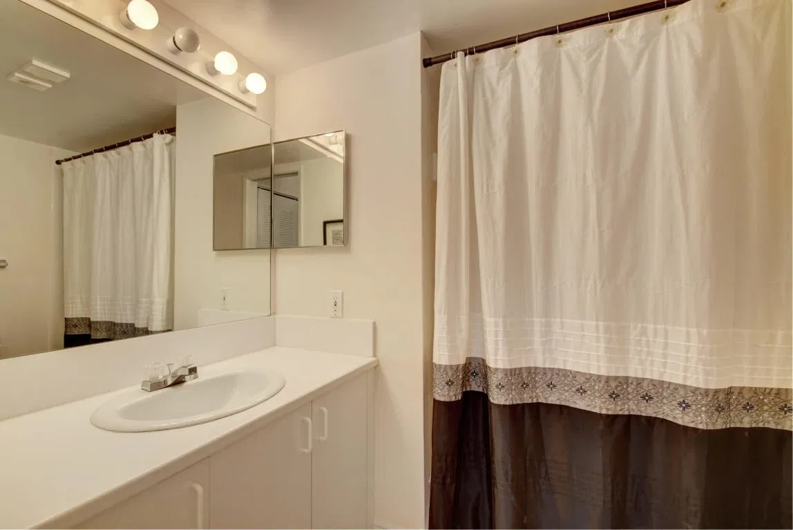  Unit 207 photo 10