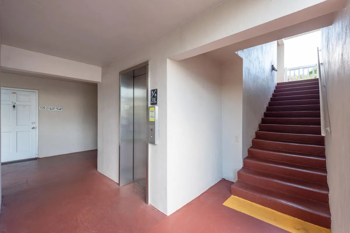 Unit 307 photo 19