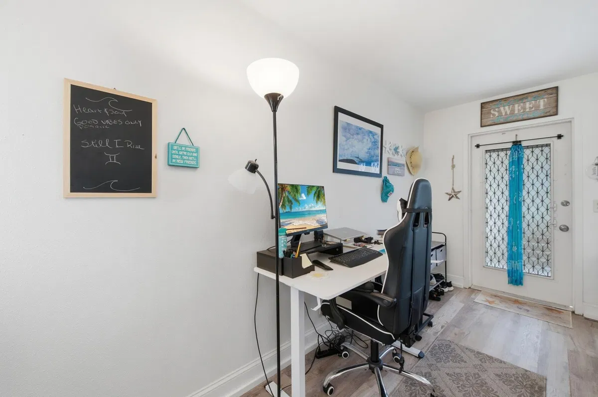 Residence photo 13
