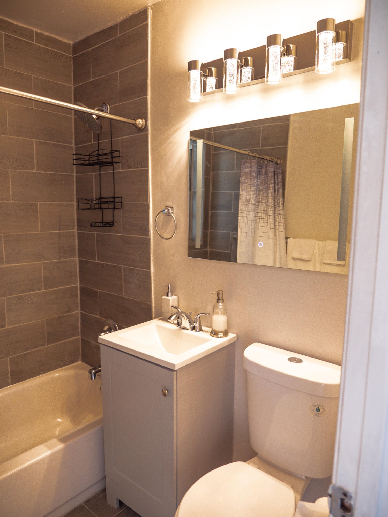  Residence photo 19