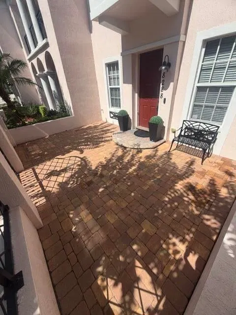 Residence photo 4