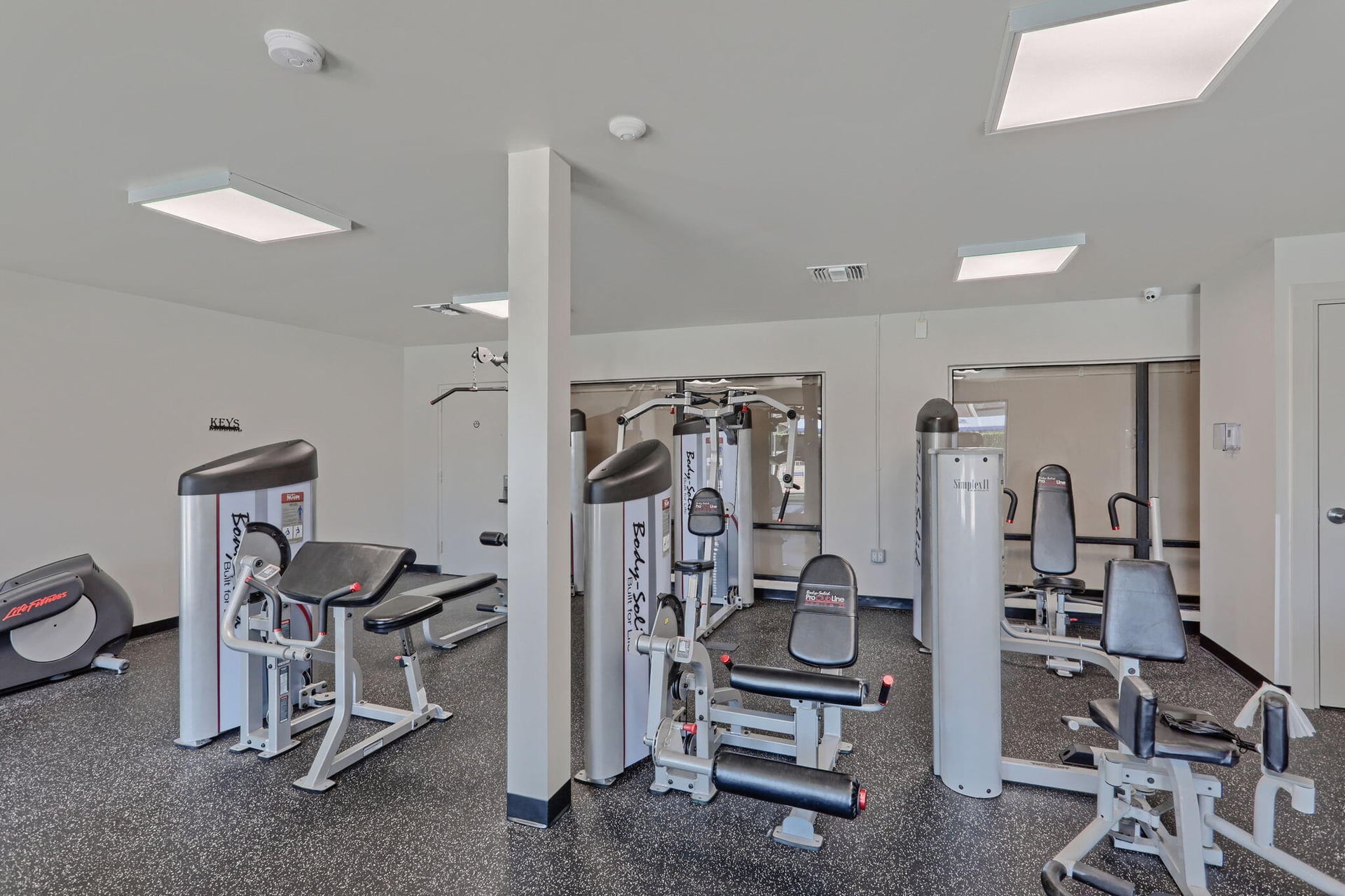 Unit 220 photo 25