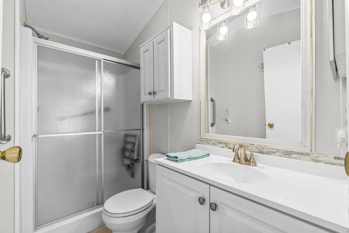  Unit H photo 13