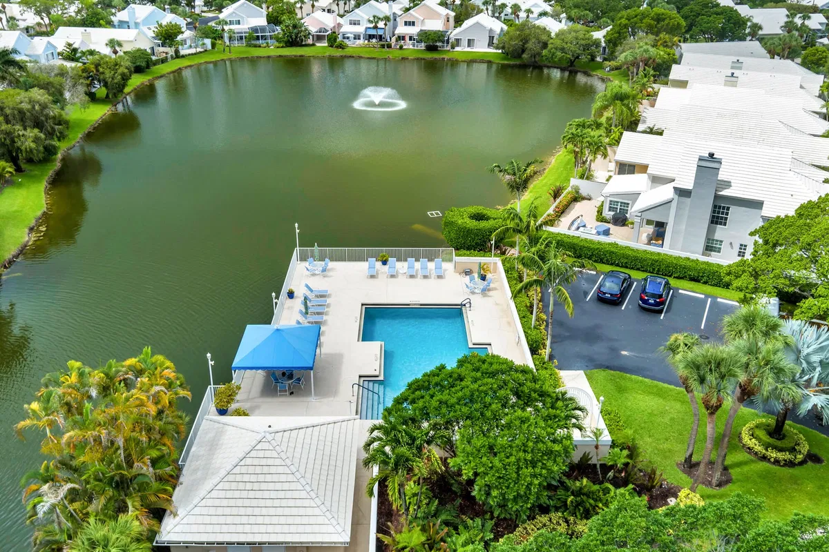 PGA National Palm Beach Gardens Residence photo 25