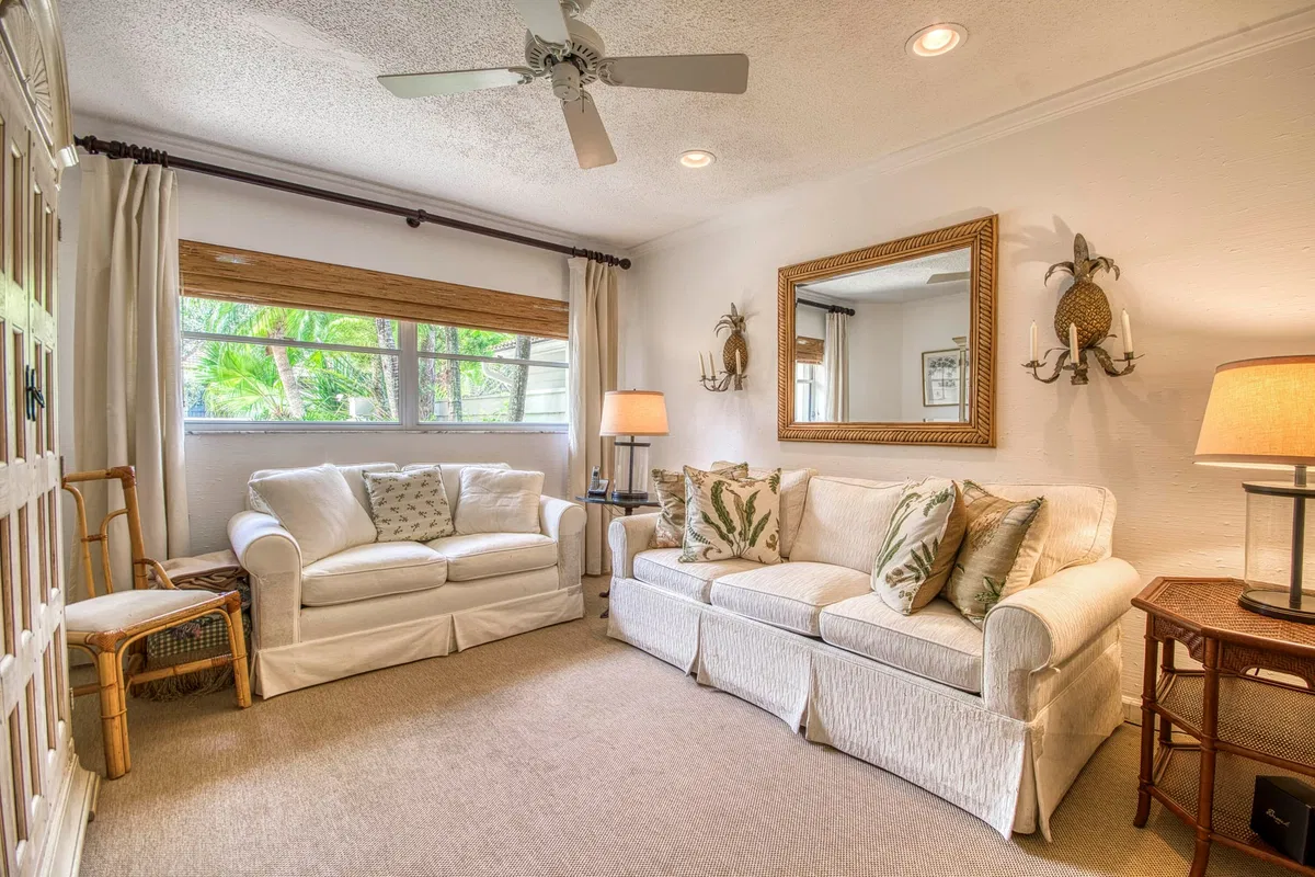 PGA National Palm Beach Gardens Residence photo 16