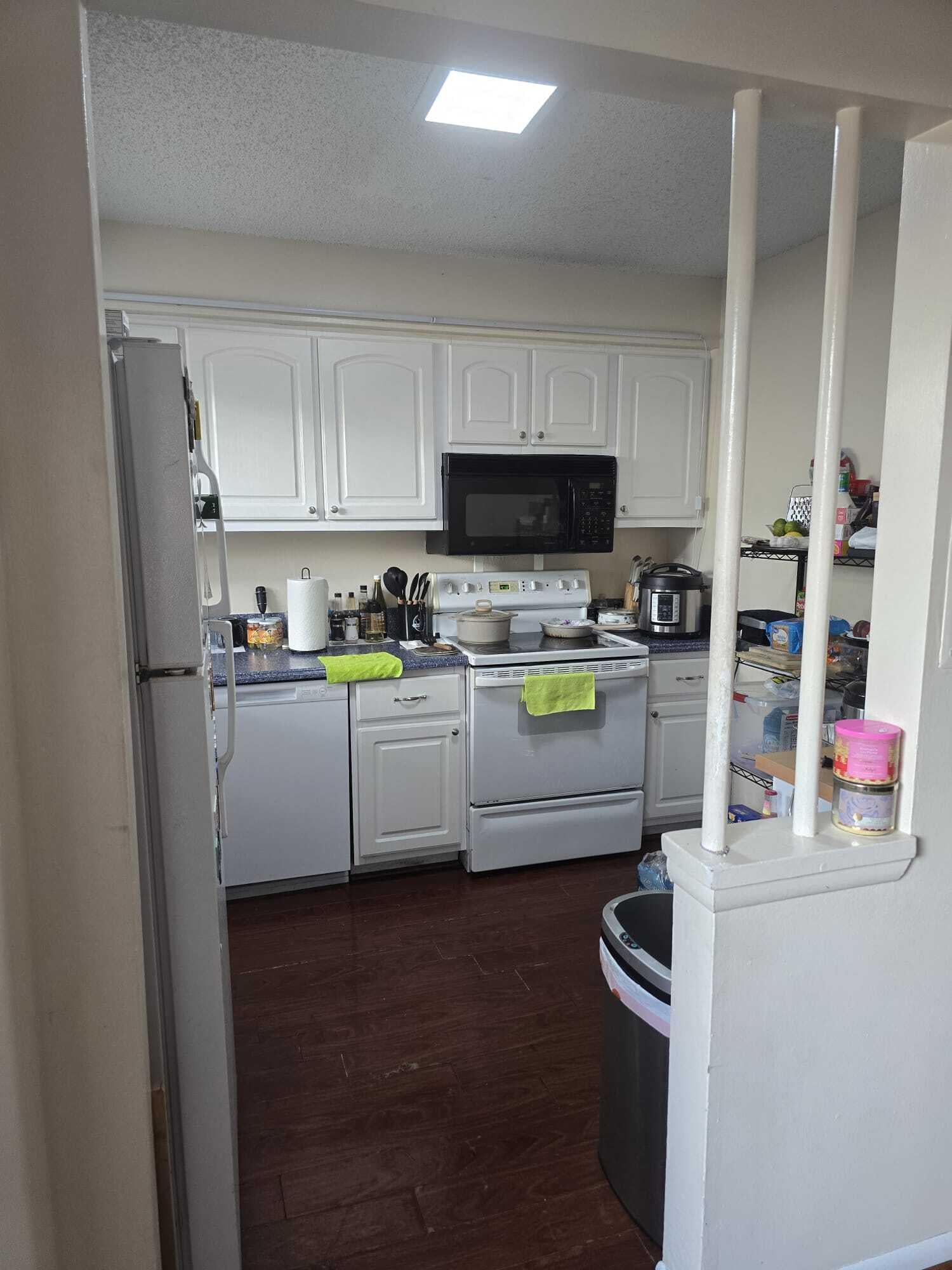  Unit 5204 photo 7