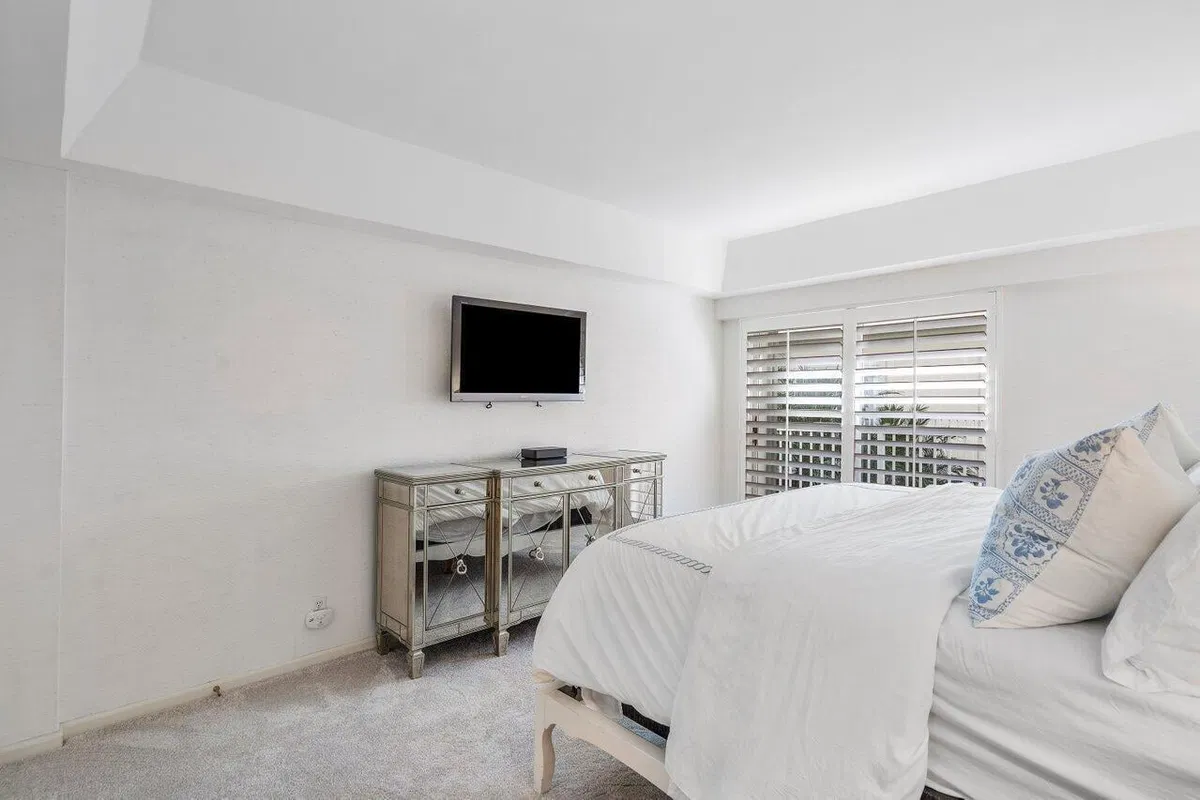 In-Town Palm Beach Unit 201 photo 22