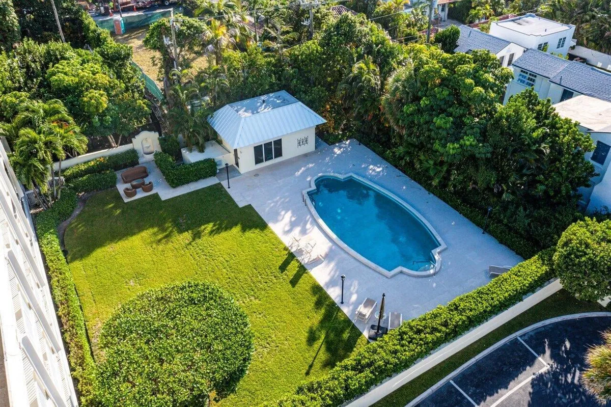 In-Town Palm Beach Unit 201 photo 31
