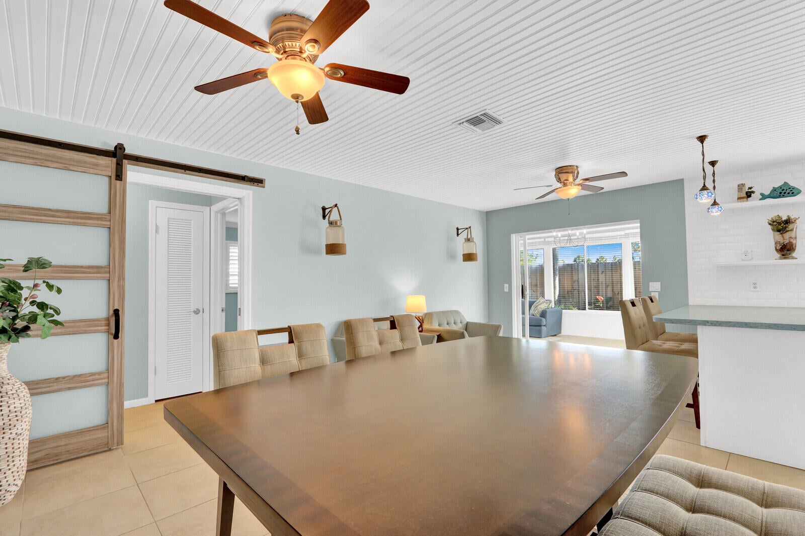 Residence photo 16