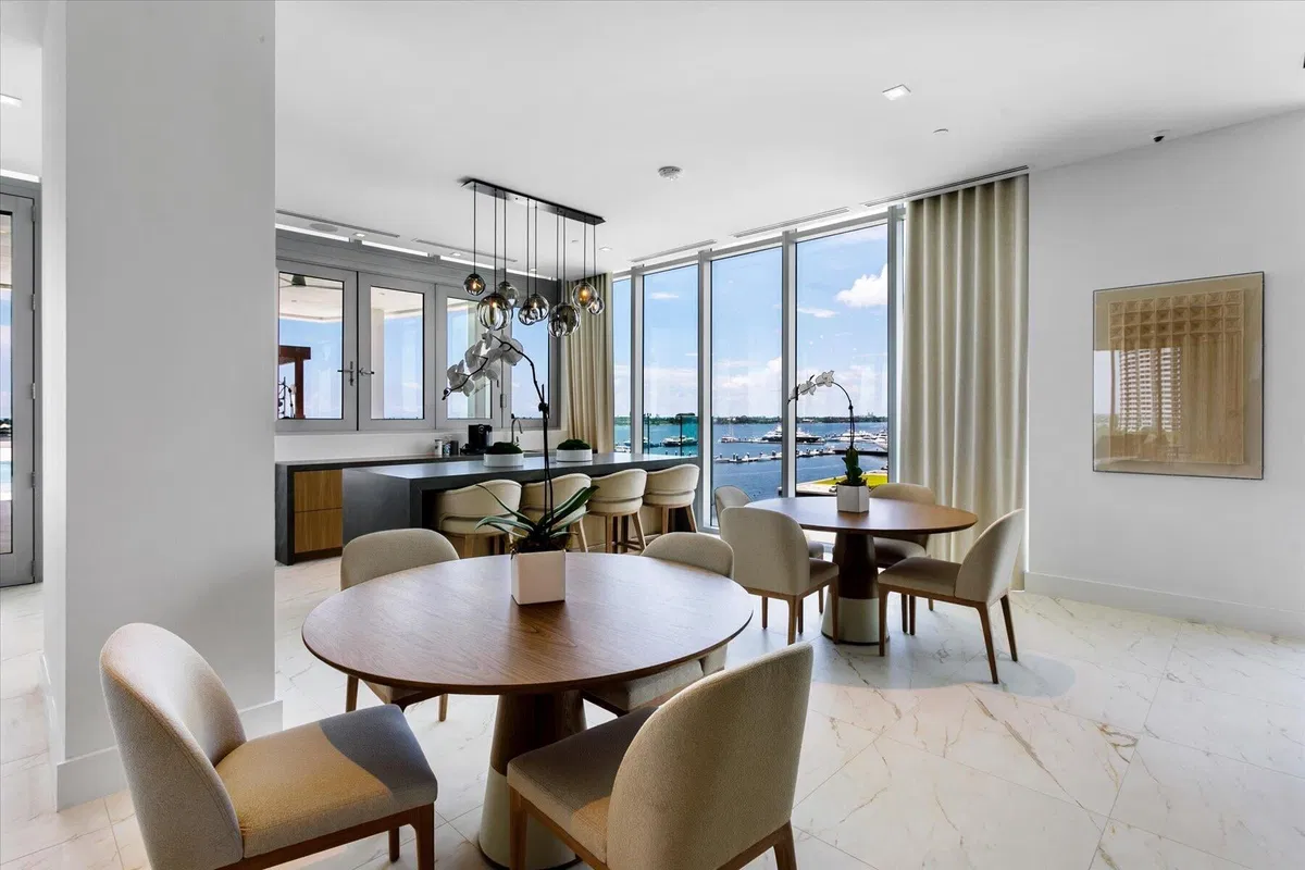Alba Palm Beach Unit 102 photo 61