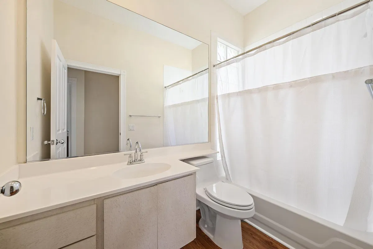 Residence photo 13