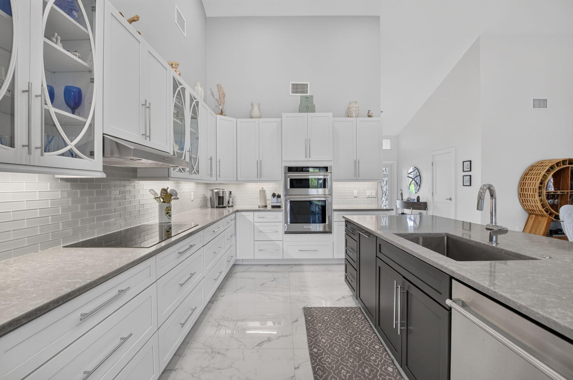 Residence photo 16