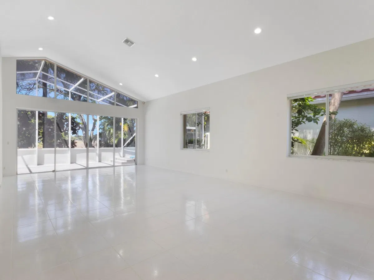 Residence photo 7