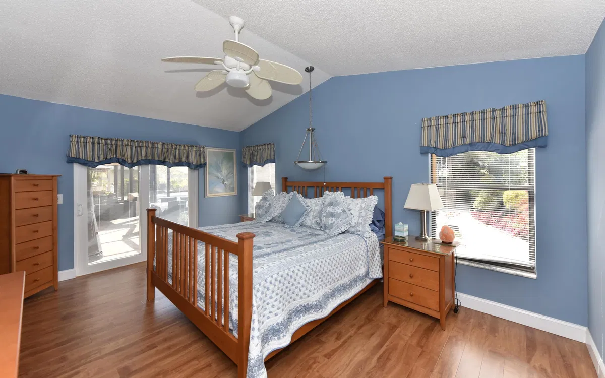 Residence photo 19