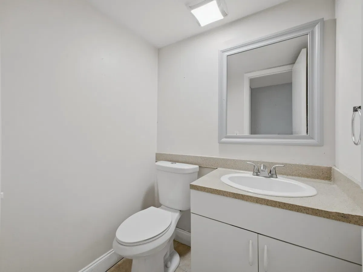  Residence photo 25