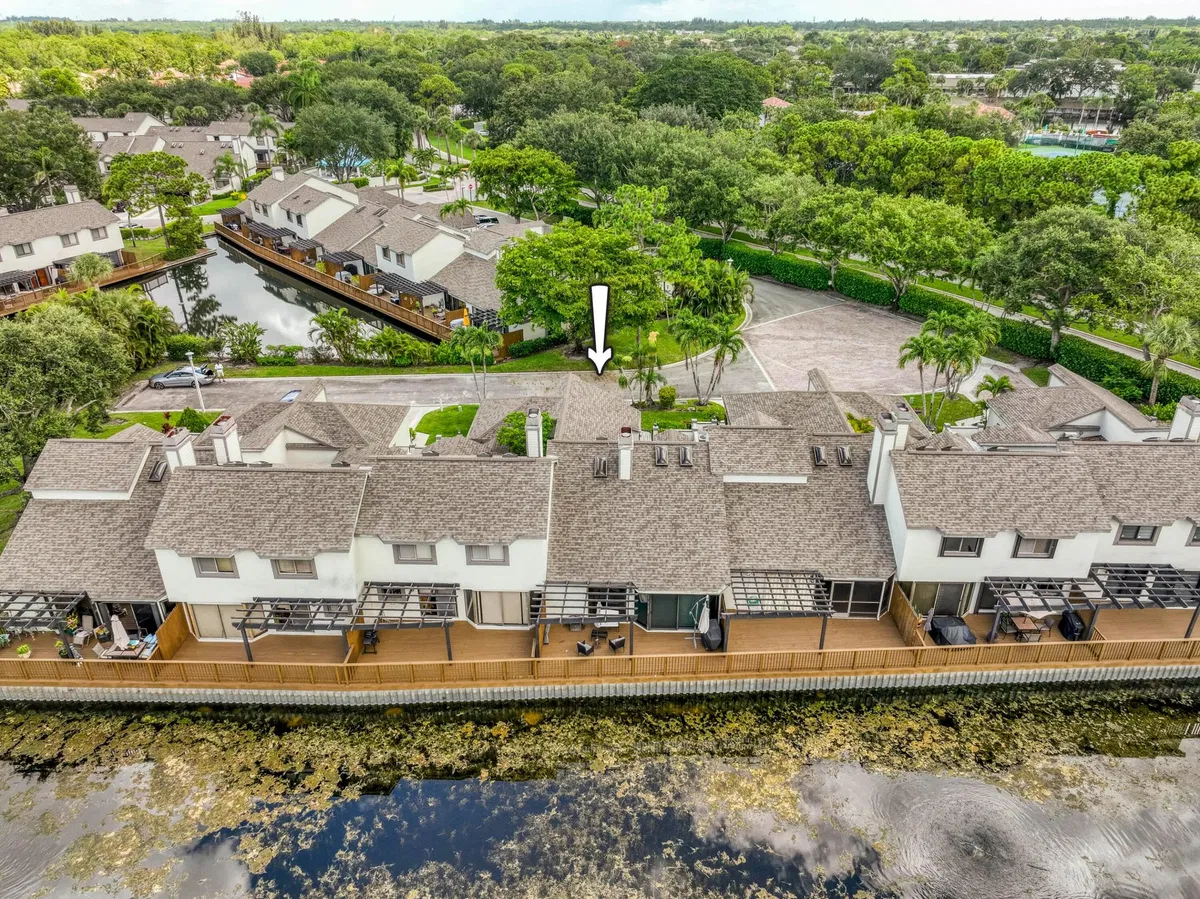 Residence photo 25