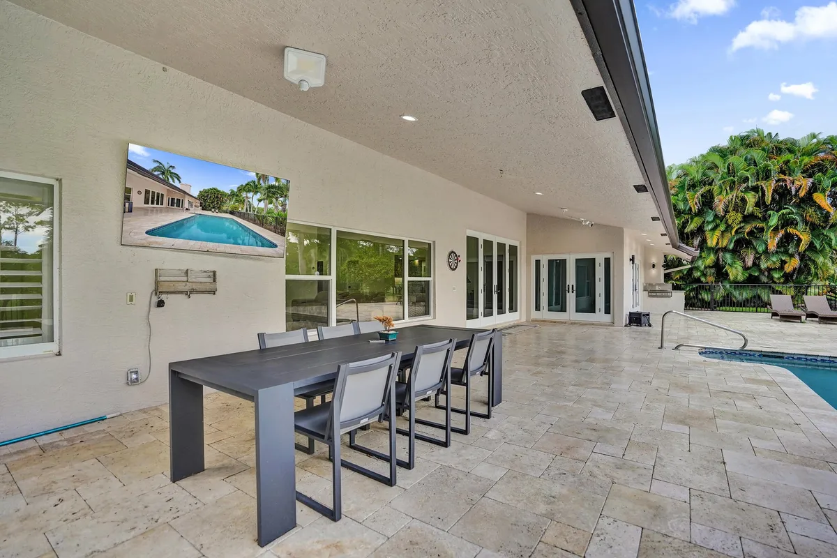 Residence photo 31