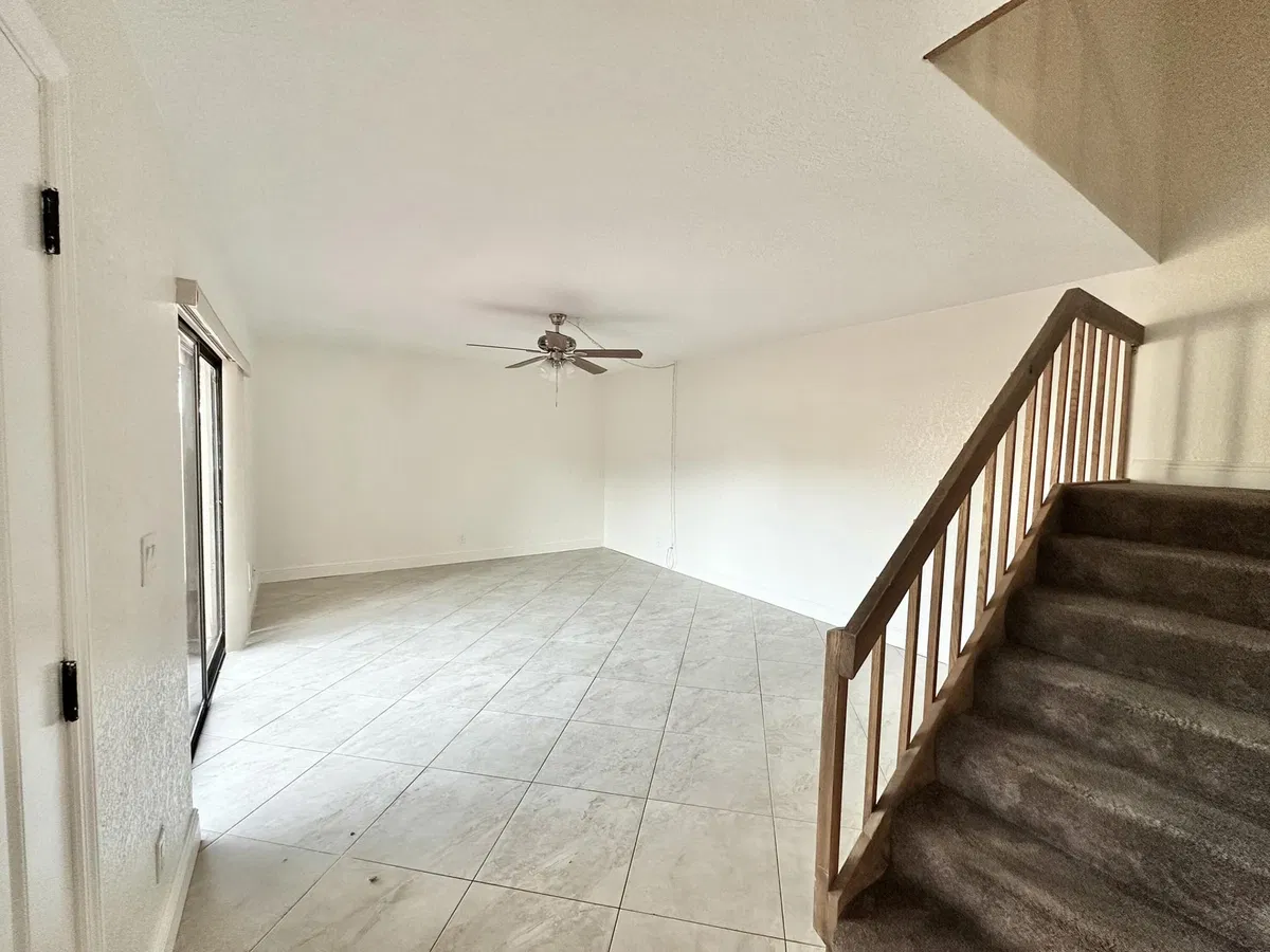 Residence photo 22