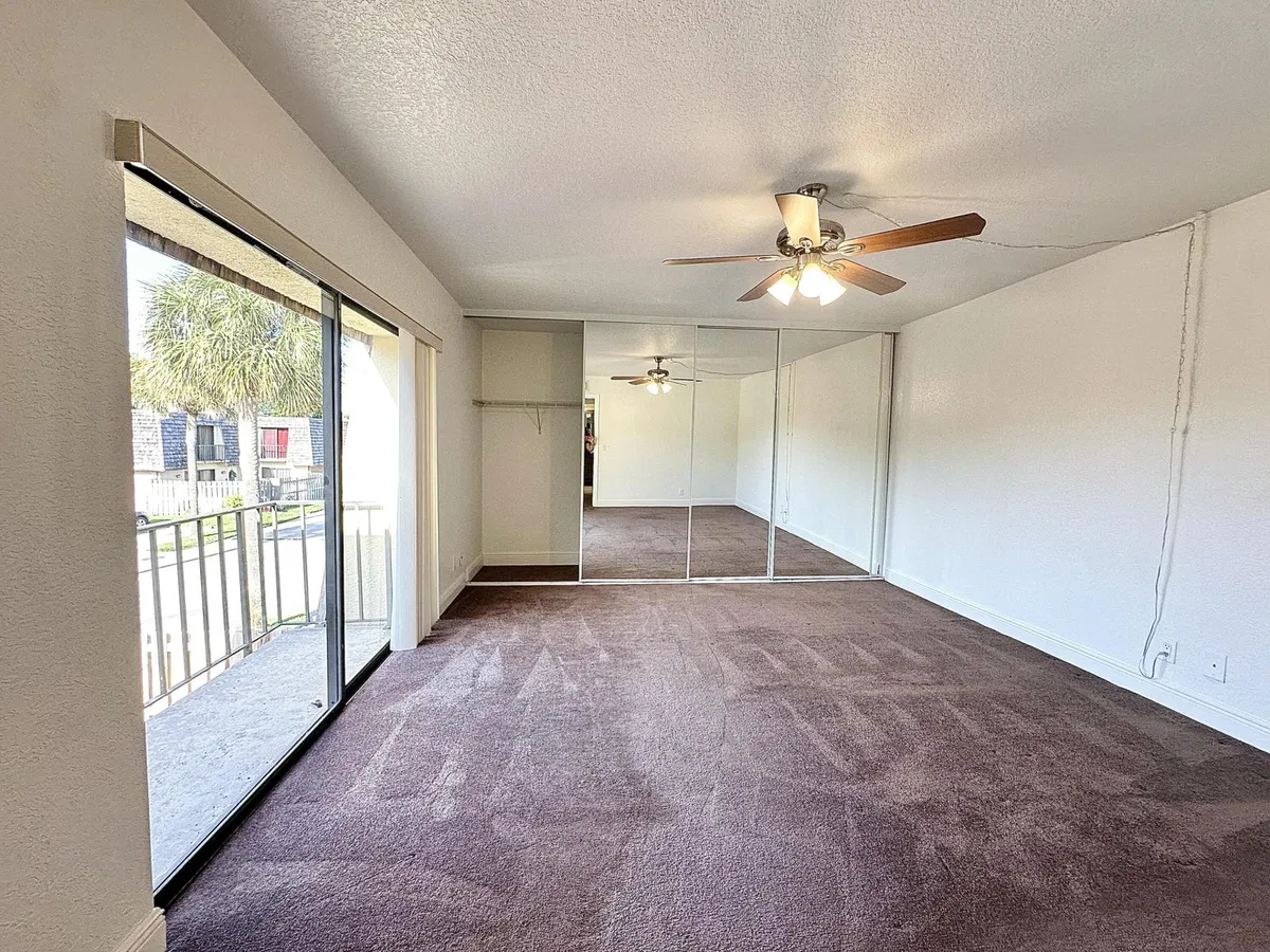 Residence photo 28
