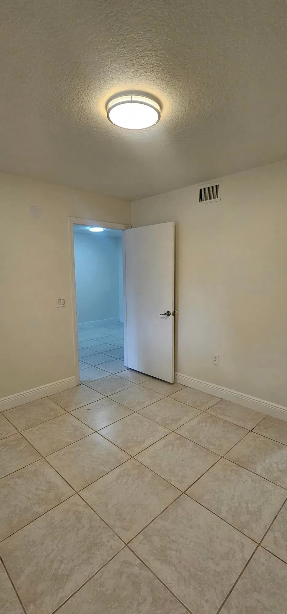 Unit 102 photo 25
