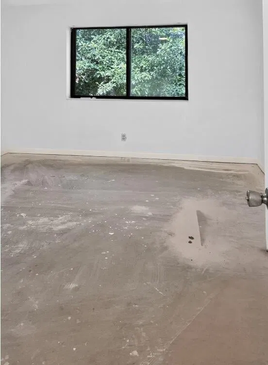 Unit 402 photo 16