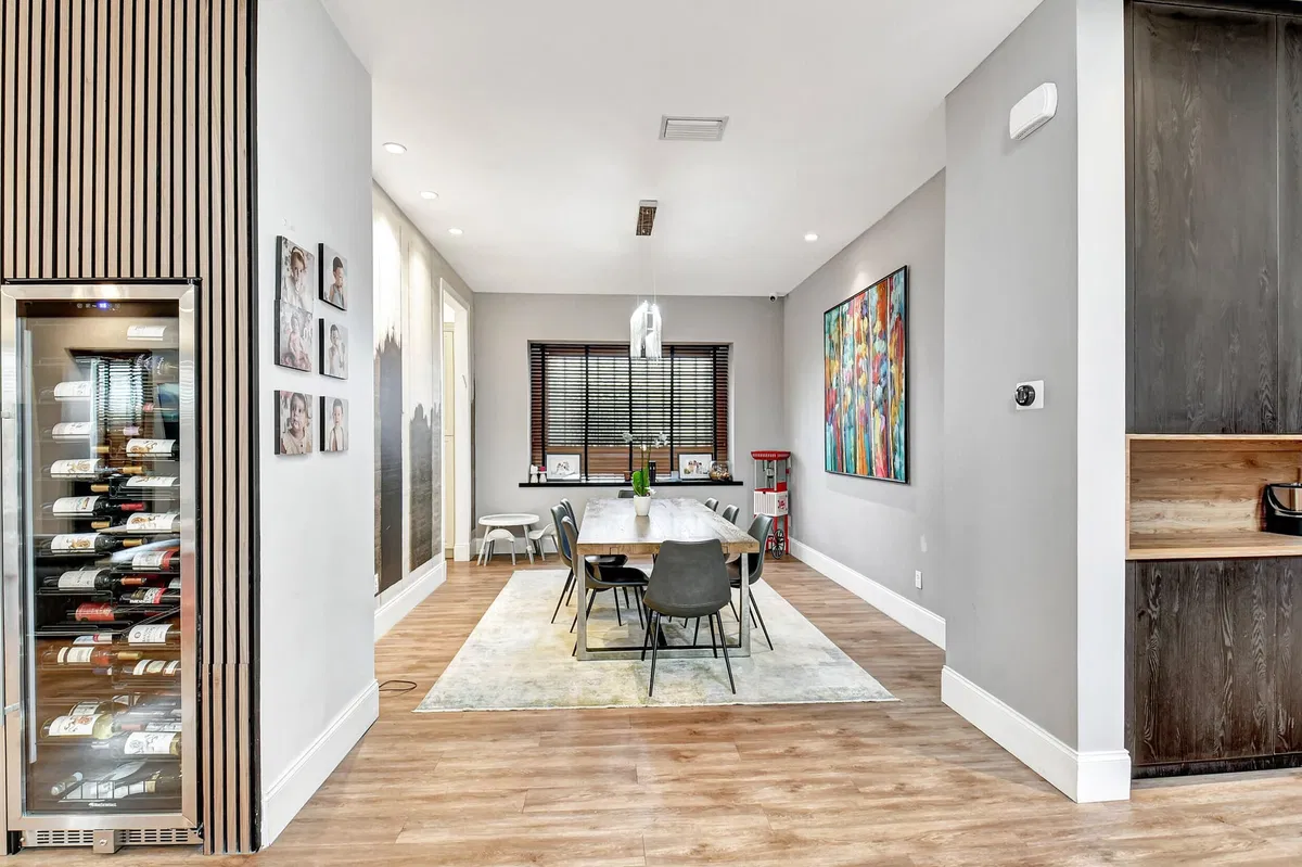 Residence photo 10